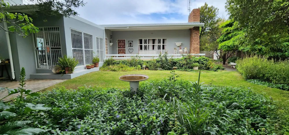 House for sale in Cradock - 1KK1632991 House for sale in Cradock - 1KK1632991