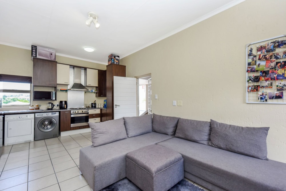 Apartment for sale in Lonehill - FW1682210 Apartment for sale in Lonehill - FW1682210