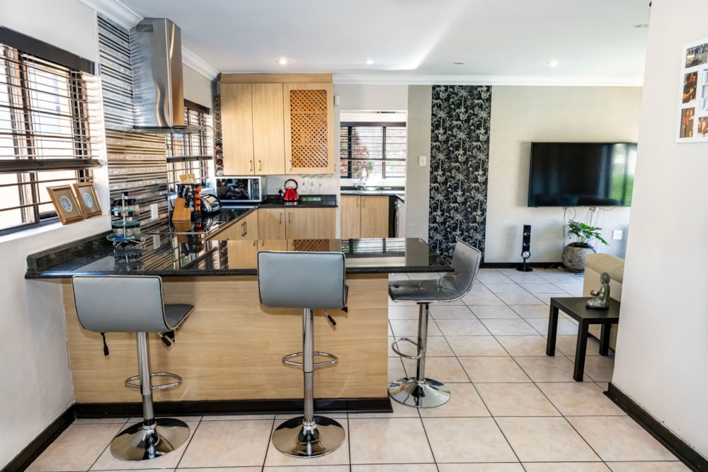 Security estate home let in Willowbrook - RAL1676497 Security estate home let in Willowbrook - RAL1676497