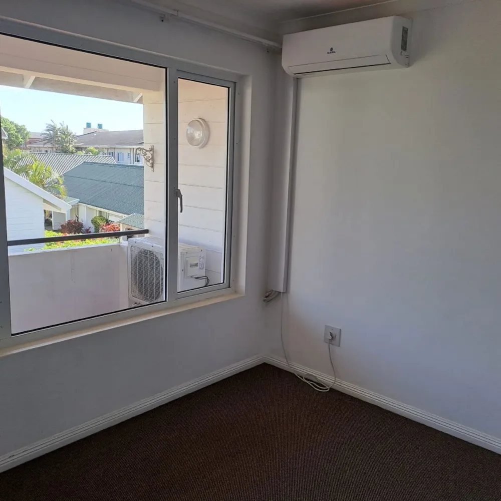 Apartment for sale in Scottburgh - 1si1633675 Apartment for sale in Scottburgh - 1si1633675