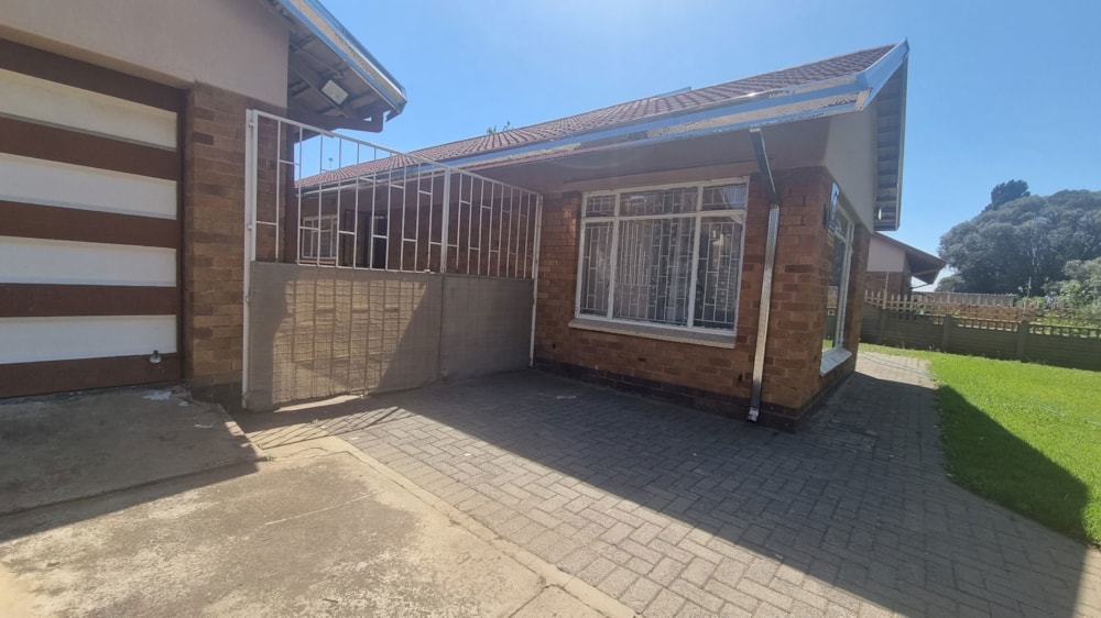House for sale in Vanderbijlpark CE - 1VT1633941