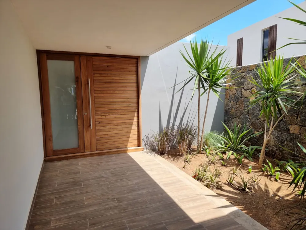 Semi-detached house to rent in Petite Riviere Noire, Mauritius - MUR1634147 Semi-detached house to rent in Petite Riviere Noire, Mauritius - MUR1634147