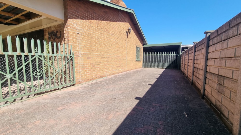 House for sale in Vanderbijlpark SE 1 - 1VT1732251 House for sale in Vanderbijlpark SE 1 - 1VT1732251
