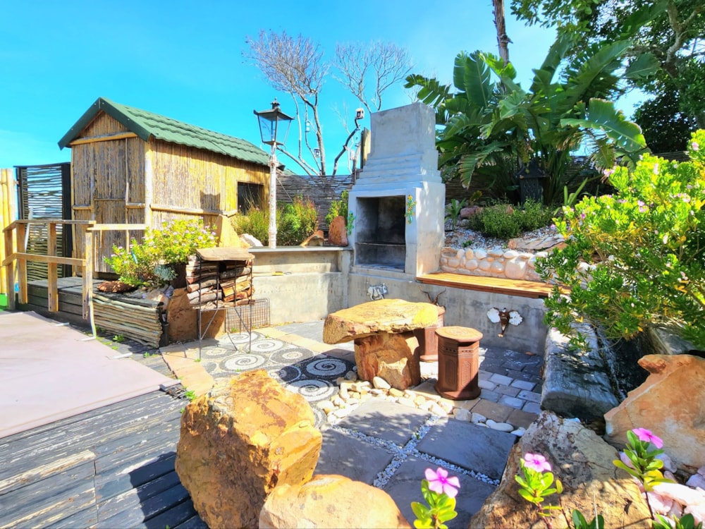 House to rent in Cape St Francis - 1SA1678783 House to rent in Cape St Francis - 1SA1678783