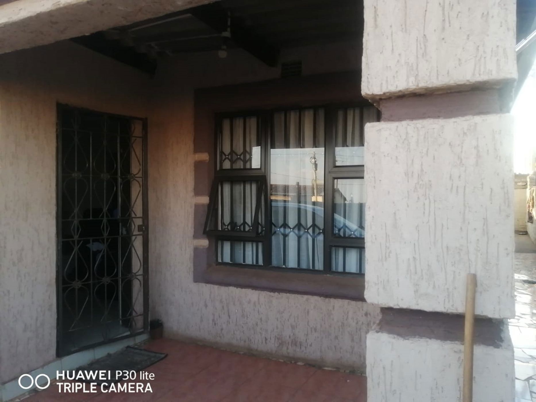 House for sale in Duduza - 1SP1634578