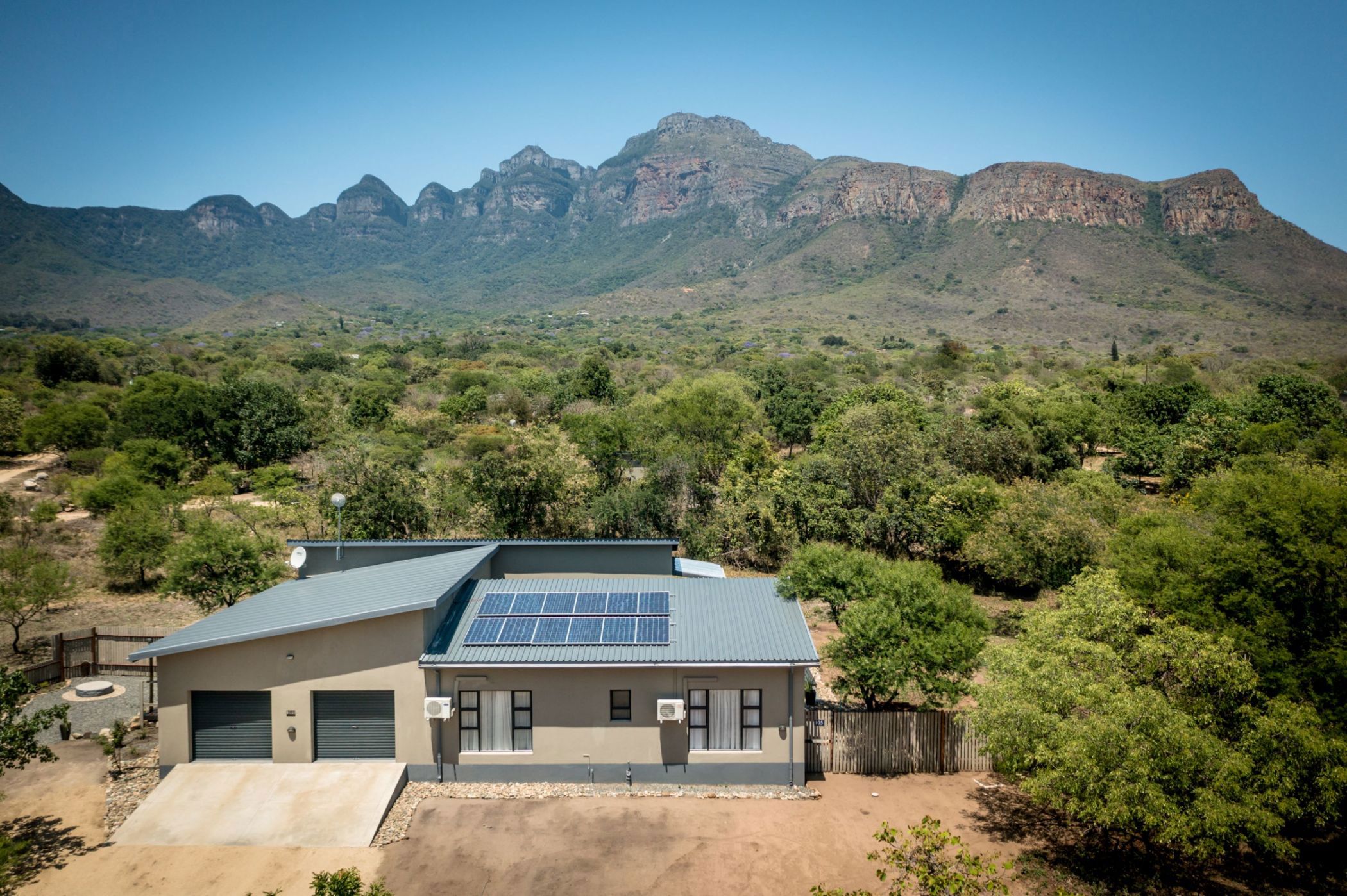 House for sale in Kampersrus - 1HS1634639