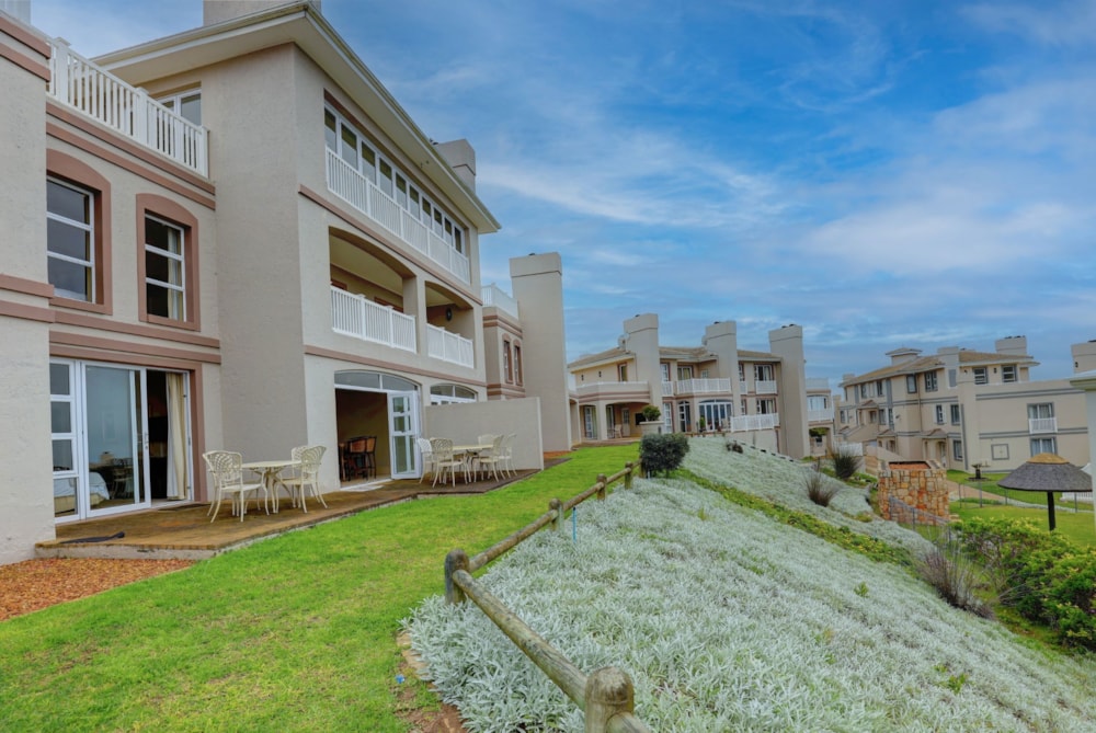 Apartment for sale in Pinnacle Point Golf Estate - 1MB1633681
