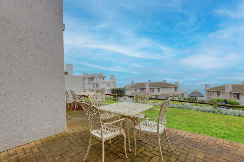 Apartment for sale in Pinnacle Point Golf Estate - 1MB1633681