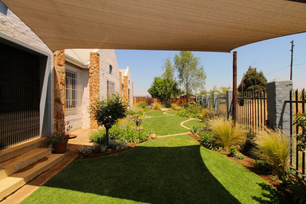 Single-storey house sold in Dullstroom - 1DS1632538 Single-storey house sold in Dullstroom - 1DS1632538