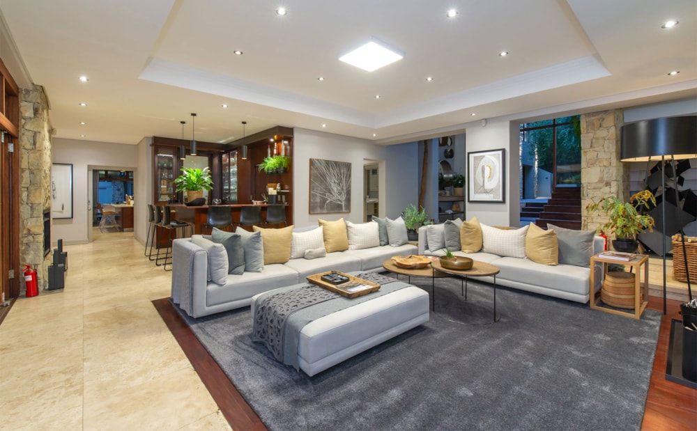 Double-storey house for sale in Rivonia - HP1634998 Double-storey house for sale in Rivonia - HP1634998