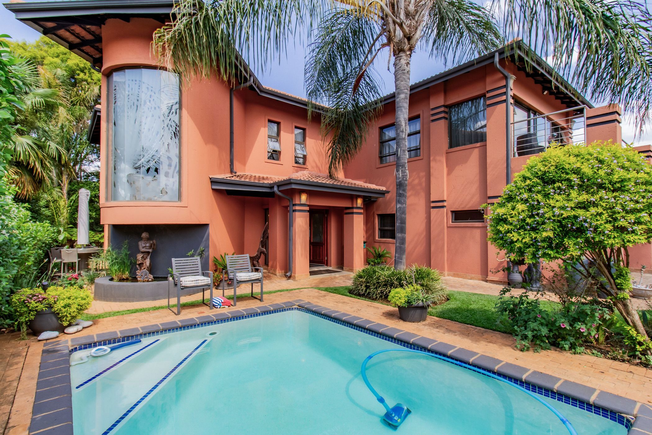 House sold in Pecanwood - 1HR1682336