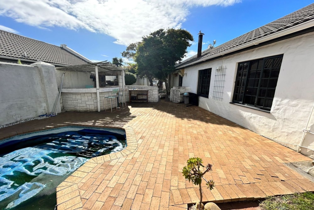 House to rent in Table View - 1TV1750197