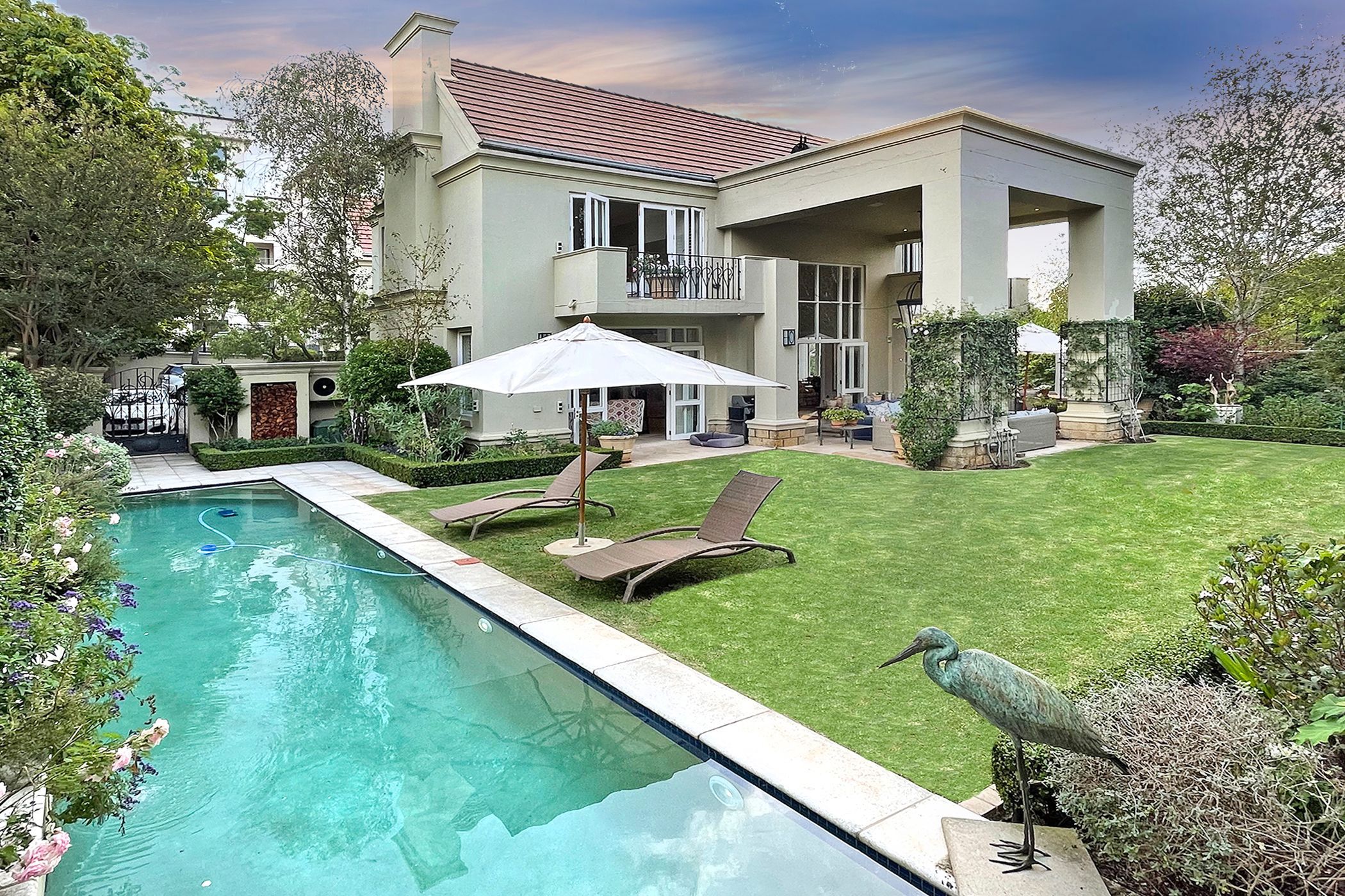 Double-storey house for sale in Hyde Park, Sandton - HP1726710