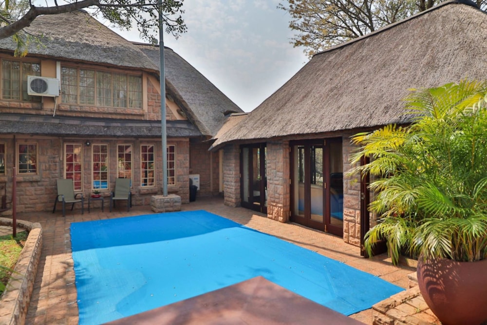 House for sale in Marloth Park - 1NK1634350 House for sale in Marloth Park - 1NK1634350