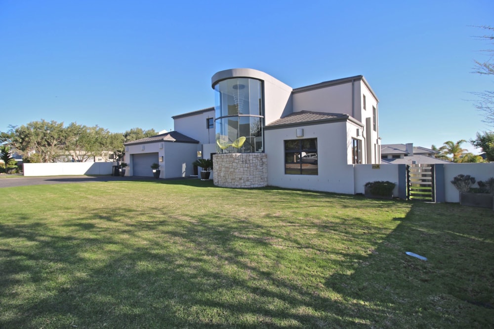 House for sale in Baronetcy Estate - 1PLA1731737