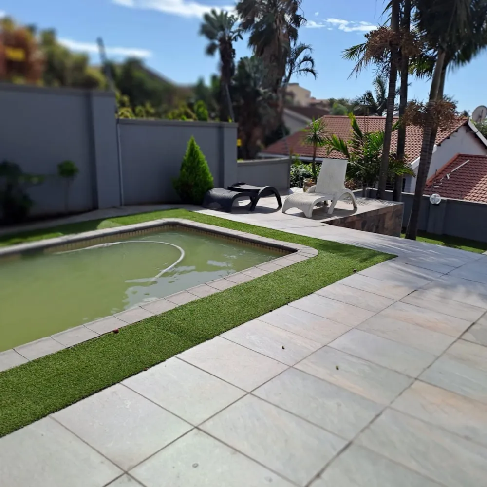 Double-storey apartment for sale in Scottburgh - 1si1725888 Double-storey apartment for sale in Scottburgh - 1si1725888