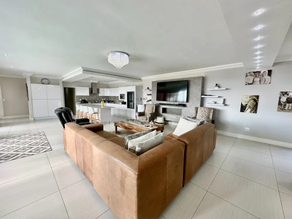 Double-storey house sold in Baronetcy Estate - 1PLA1633321