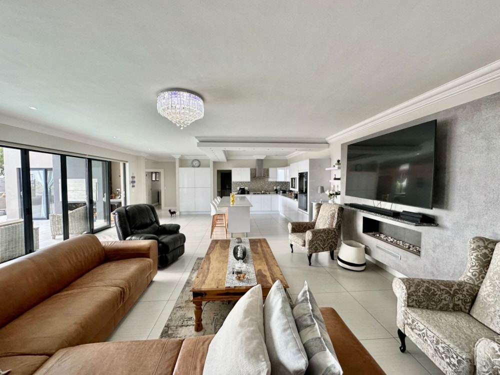 Double-storey house for sale in Baronetcy Estate - 1PLA1633321 Double-storey house for sale in Baronetcy Estate - 1PLA1633321