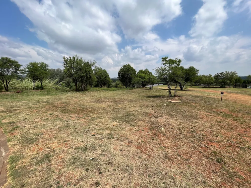 Residential vacant land for sale in Estate D Afrique - 1HR1633169 Residential vacant land for sale in Estate D Afrique - 1HR1633169