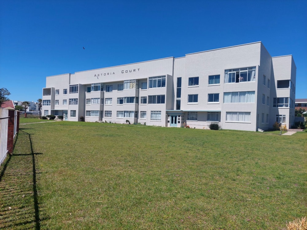 Apartment for sale in Summerstrand - 1PLZ1547665 Apartment for sale in Summerstrand - 1PLZ1547665