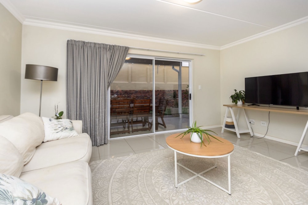 Townhouse for sale in Eagle Canyon Golf Estate - RAN1736565