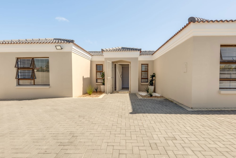 House let in Summerstrand - 1PLZ1708331 House let in Summerstrand - 1PLZ1708331