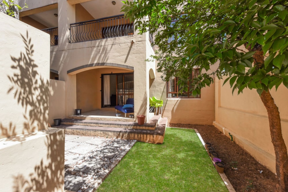Apartment for sale in Lonehill - FW1681862