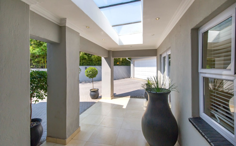 Double-storey house sold in Rivonia - HP1631448 Double-storey house sold in Rivonia - HP1631448