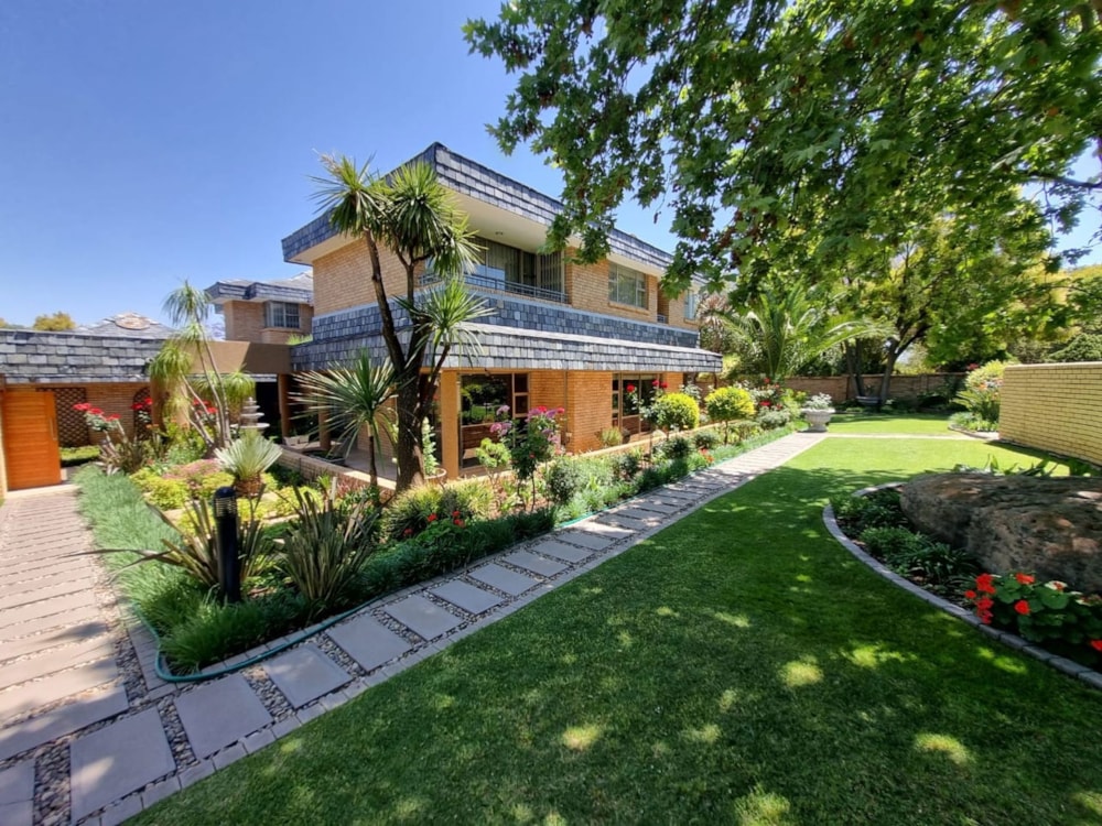 House for sale in Heuwelsig, Bloemfontein - 1BX1635186