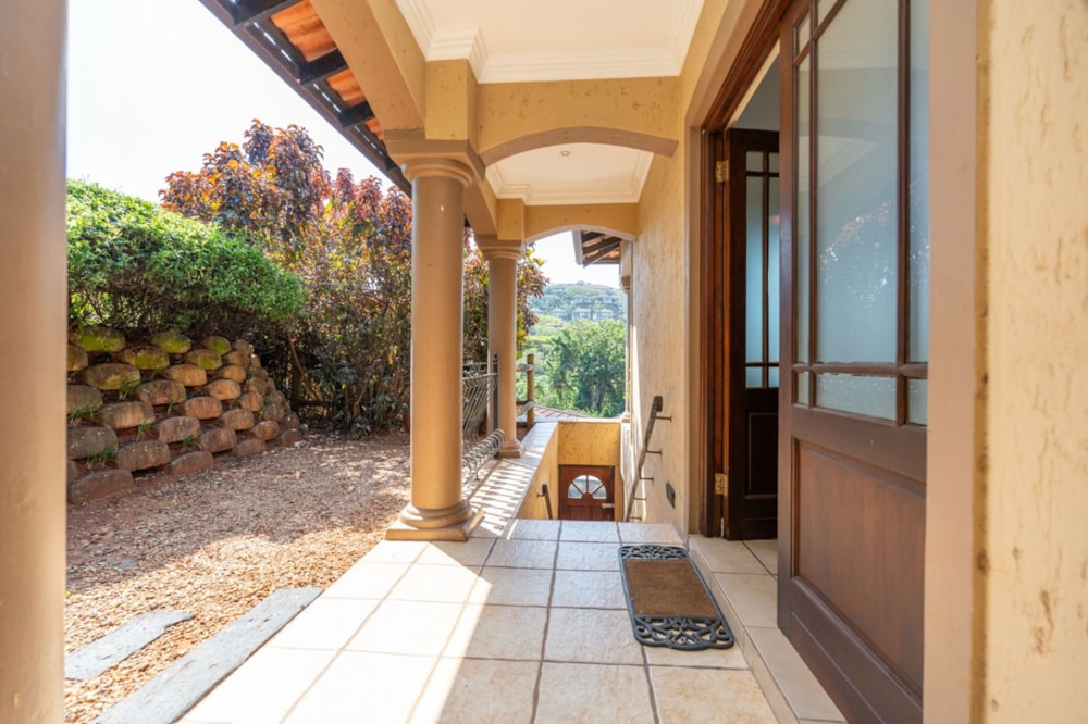 Townhouse sold in La Lucia - 1ND1680955 Townhouse sold in La Lucia - 1ND1680955