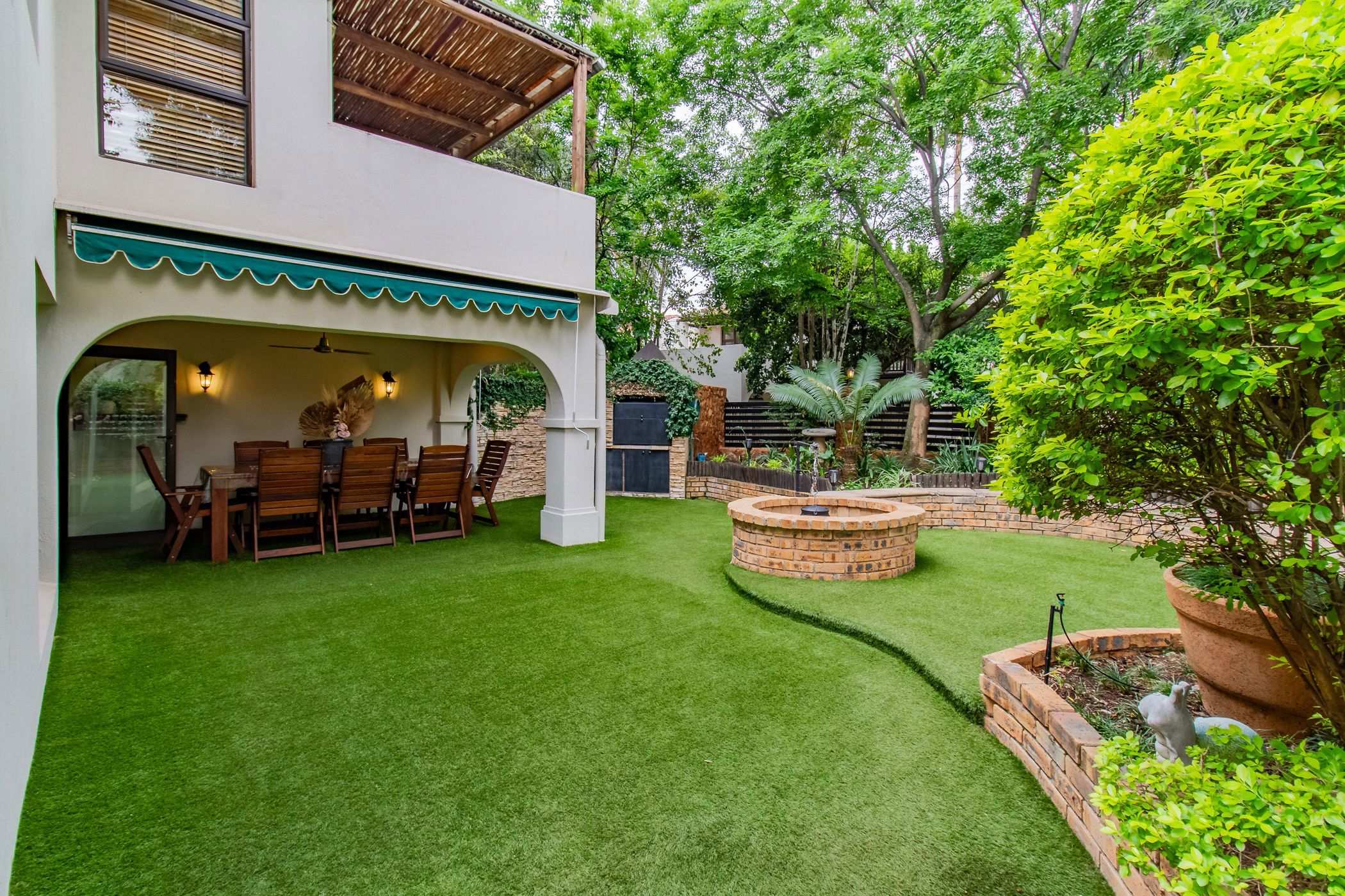 Security estate home for sale in Eagles Landing - 1HR1633389