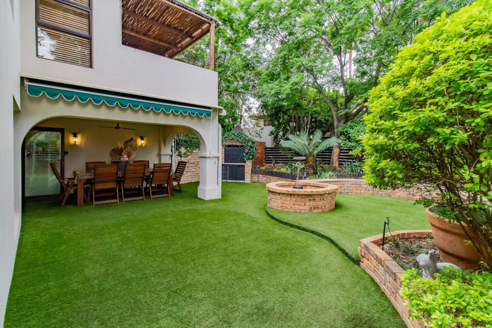 Security estate home for sale in Eagles Landing - 1HR1633389 Security estate home for sale in Eagles Landing - 1HR1633389