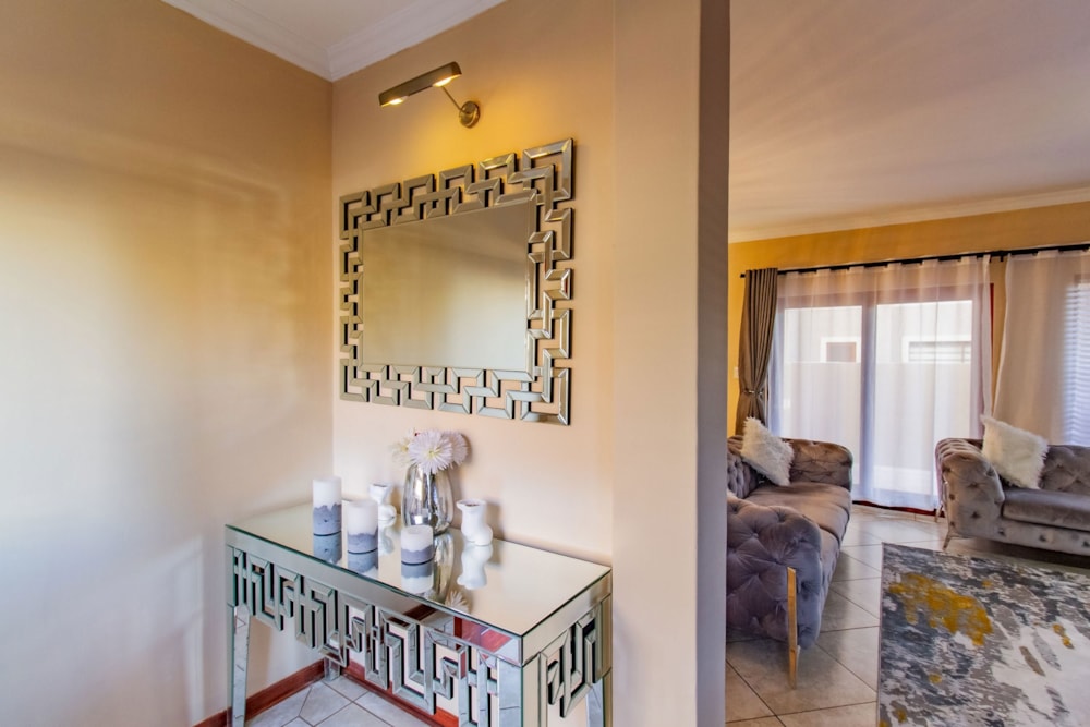 Double-storey house let in Xanadu - 1HR1700912 Double-storey house let in Xanadu - 1HR1700912