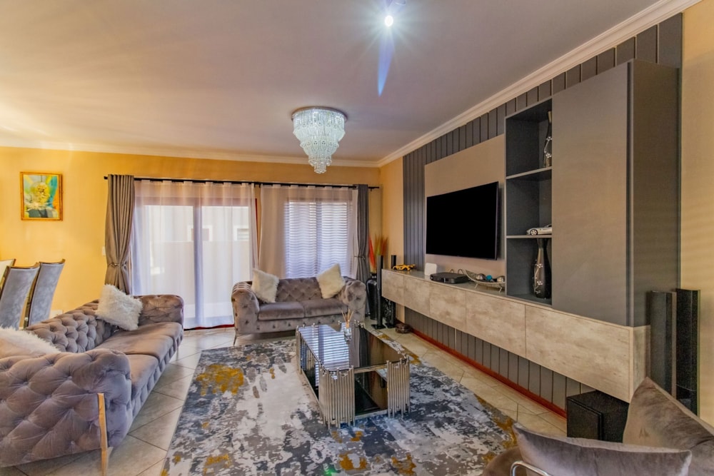 Double-storey house let in Xanadu - 1HR1700912 Double-storey house let in Xanadu - 1HR1700912