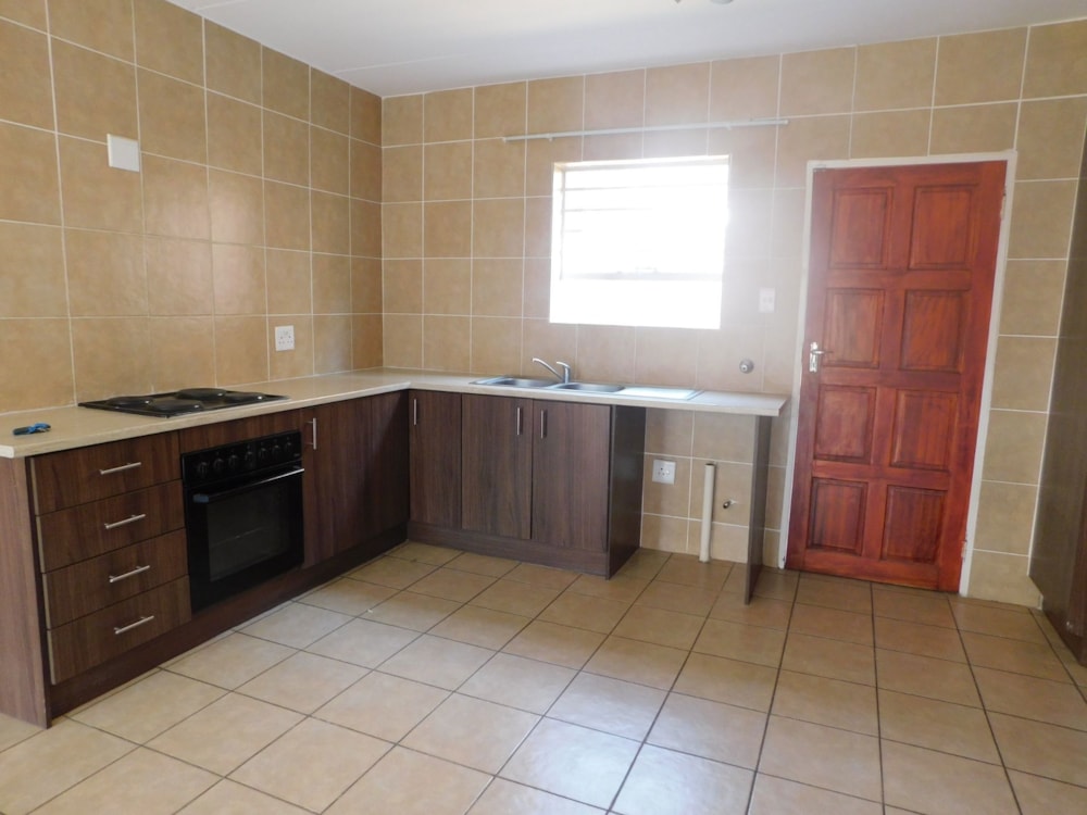 Townhouse let in Wilgeheuwel - RAL1693983 Townhouse let in Wilgeheuwel - RAL1693983