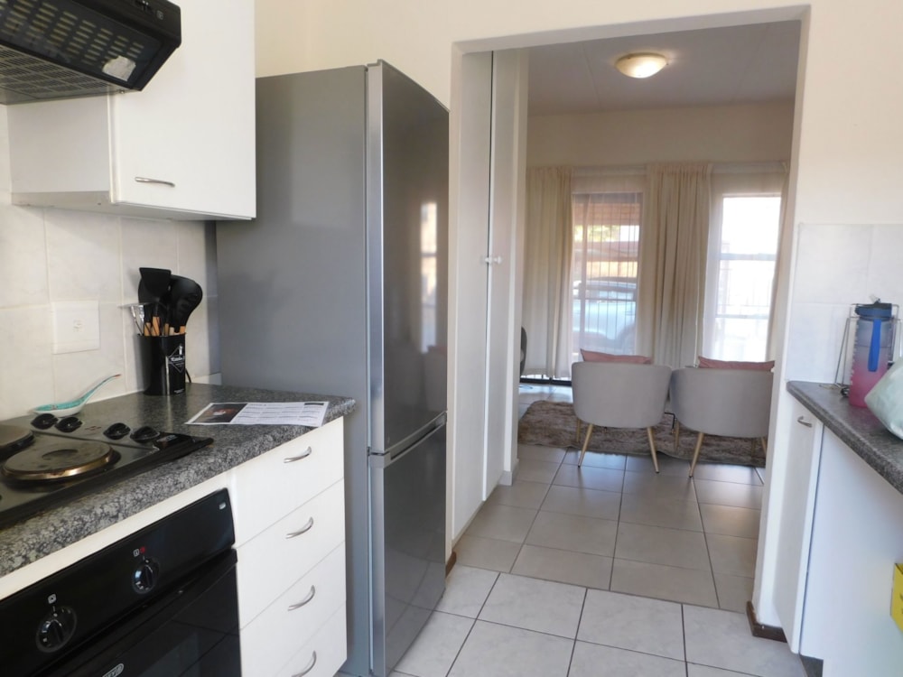 Apartment to rent in Wilgeheuwel - RAL1723145 Apartment to rent in Wilgeheuwel - RAL1723145