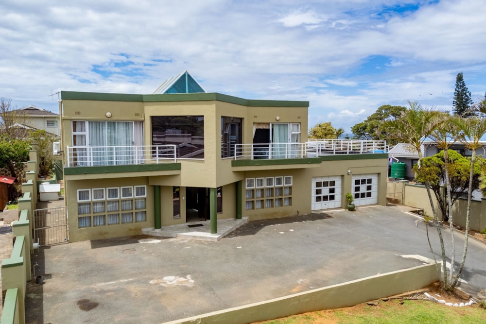 Double-storey house for sale in Oslo Beach, Port Shepstone - 1PX1421433 Double-storey house for sale in Oslo Beach, Port Shepstone - 1PX1421433