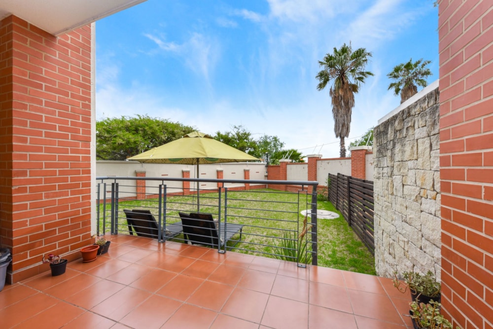 Apartment to rent in Douglasdale - FYL1732000