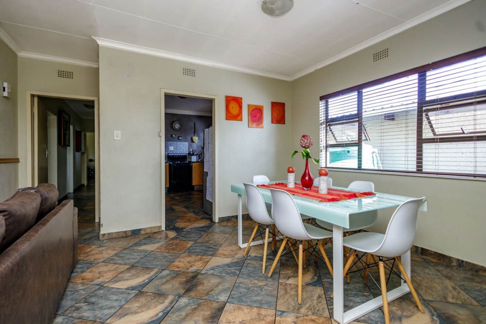 House sold in Sunward Park - BOK1677657 House sold in Sunward Park - BOK1677657