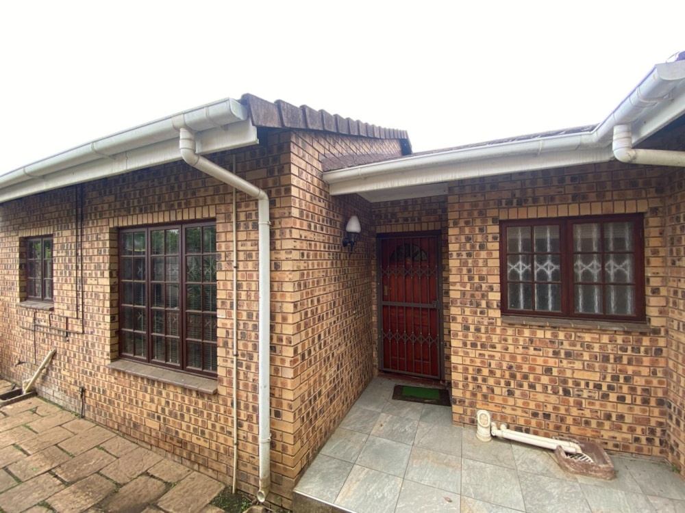Townhouse for sale in Scottsville, Pietermaritzburg - 1PM1636317 Townhouse for sale in Scottsville, Pietermaritzburg - 1PM1636317