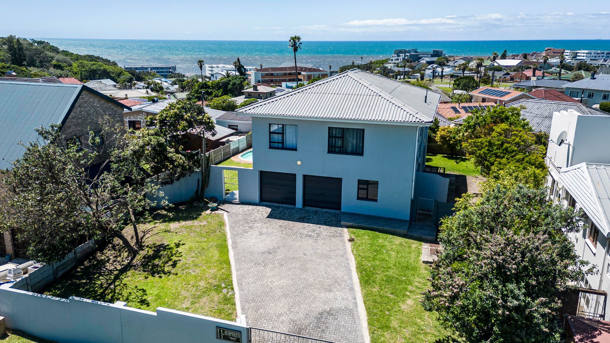 House for sale in Gonubie - 1ET1635079