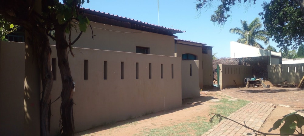 Commercial business for sale in Polokwane Central - 1PS1636960