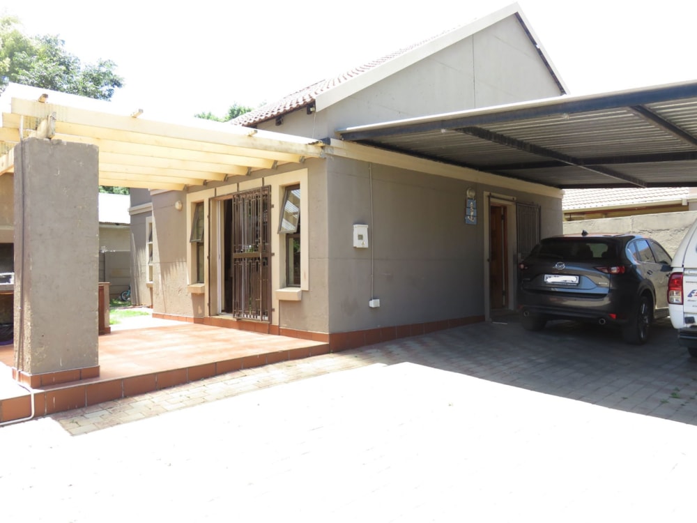 House for sale in Terenure - KTP1637274 House for sale in Terenure - KTP1637274