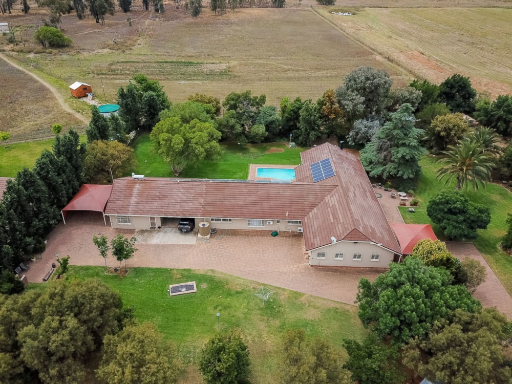 Smallholding sold in Bains Vlei - 1BX1648609 Smallholding sold in Bains Vlei - 1BX1648609