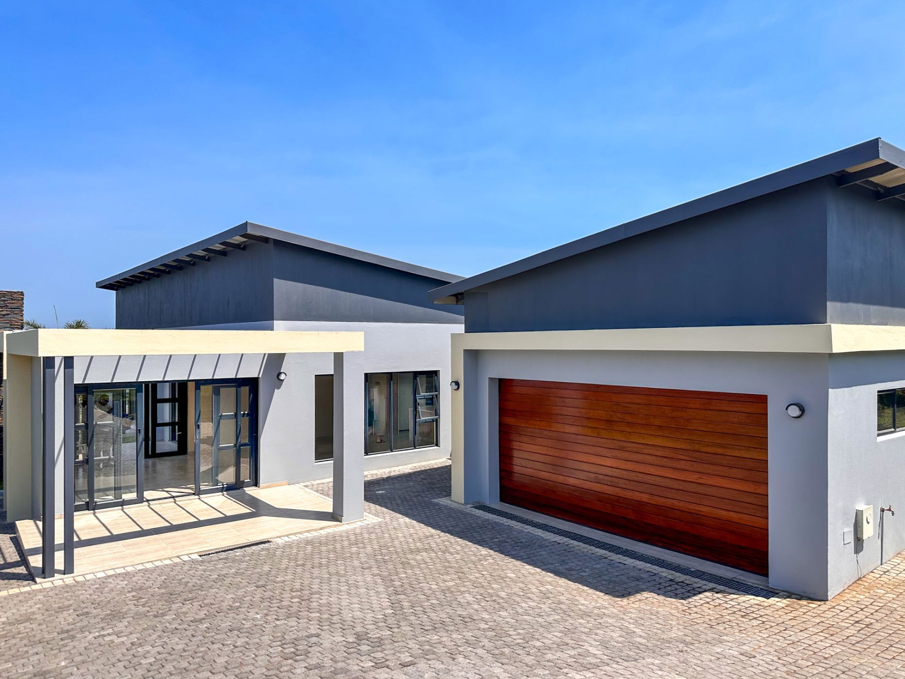 House for sale in Palm Lakes Estates - 1BD1636873