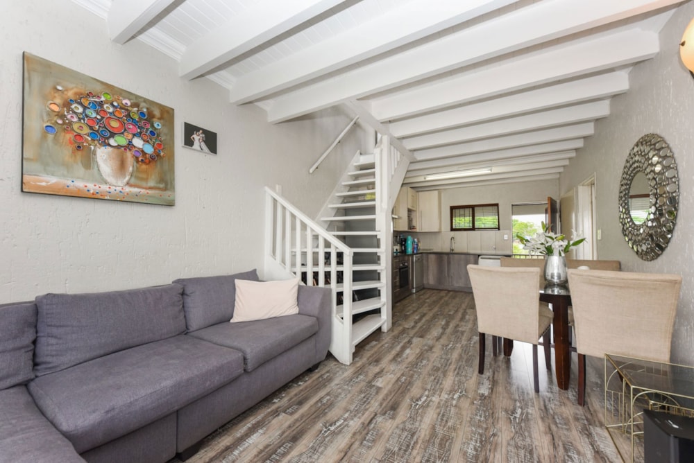 Double-storey apartment for sale in Paulshof - FW1701951 Double-storey apartment for sale in Paulshof - FW1701951