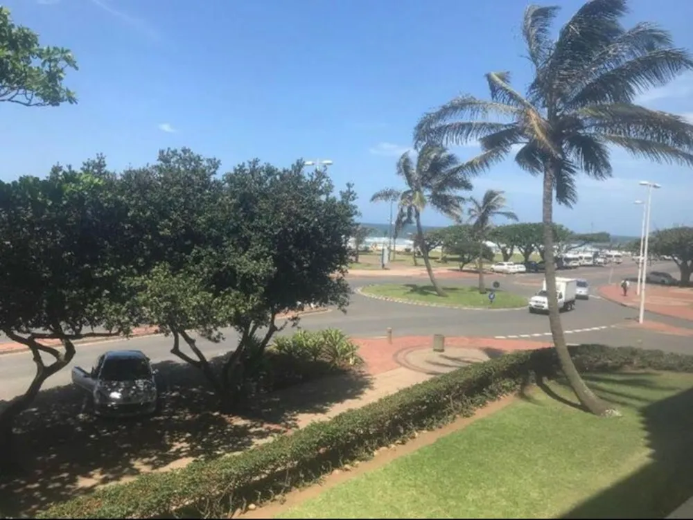 Studio apartment for sale in North Beach Durban - 1DA1636341