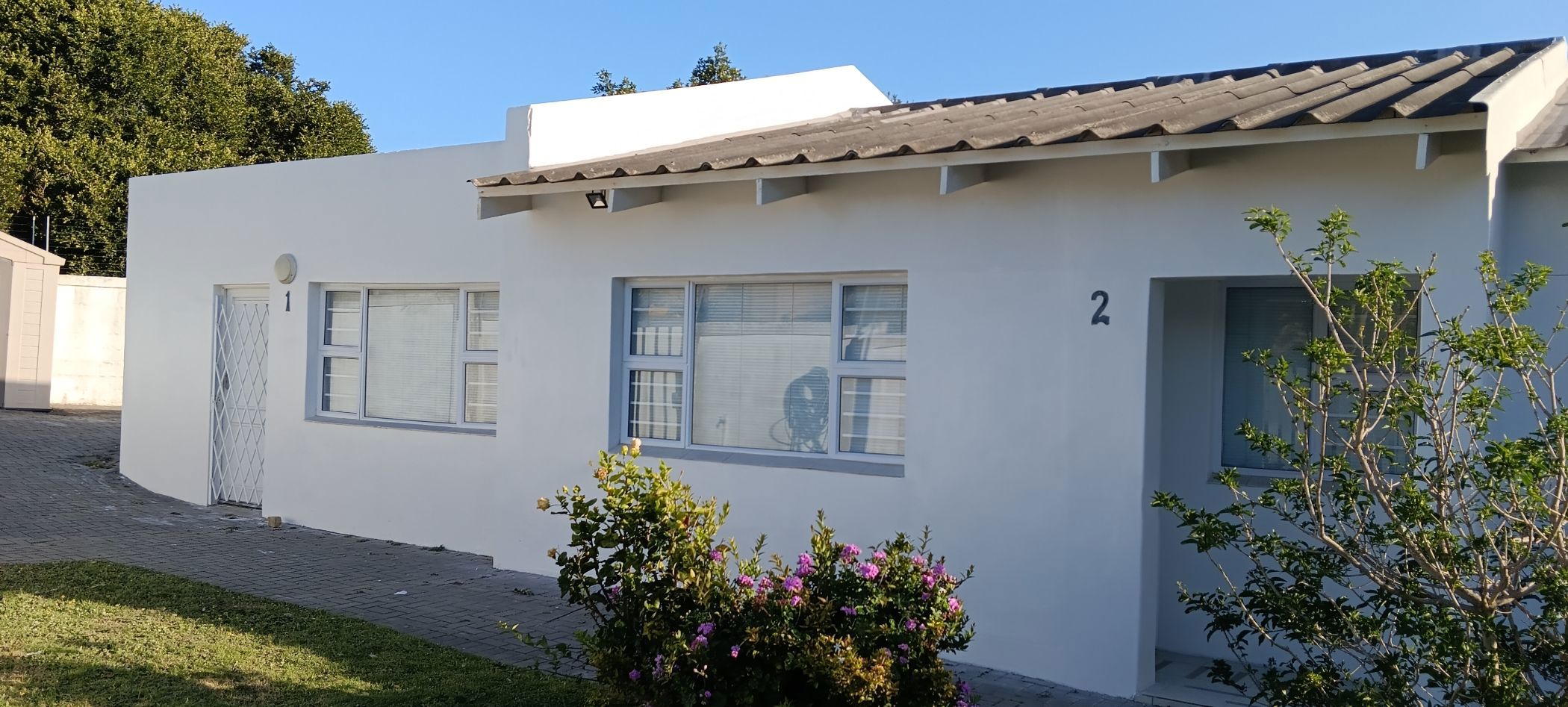 Apartment let in East Bank - 1PF1700075