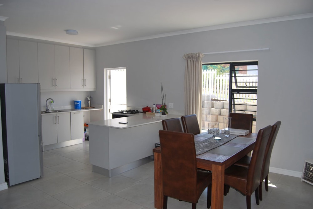 Security estate home for sale in Sedgefield - 1SH1699508 Security estate home for sale in Sedgefield - 1SH1699508