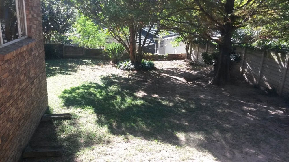 House let in West Acres - 1NS1736492